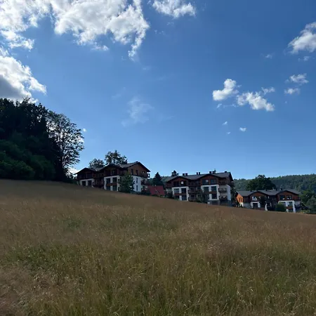 Pod Jelonkiem Шклярська Поремба